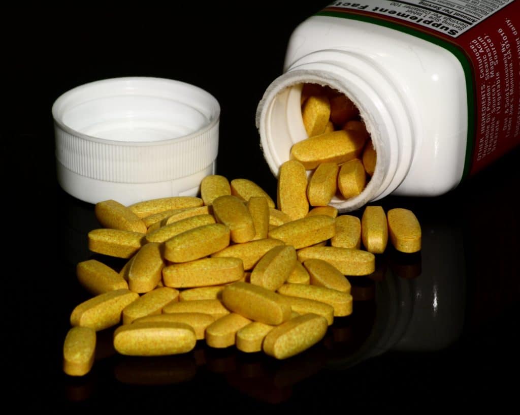 B-vitamin supplement tablets